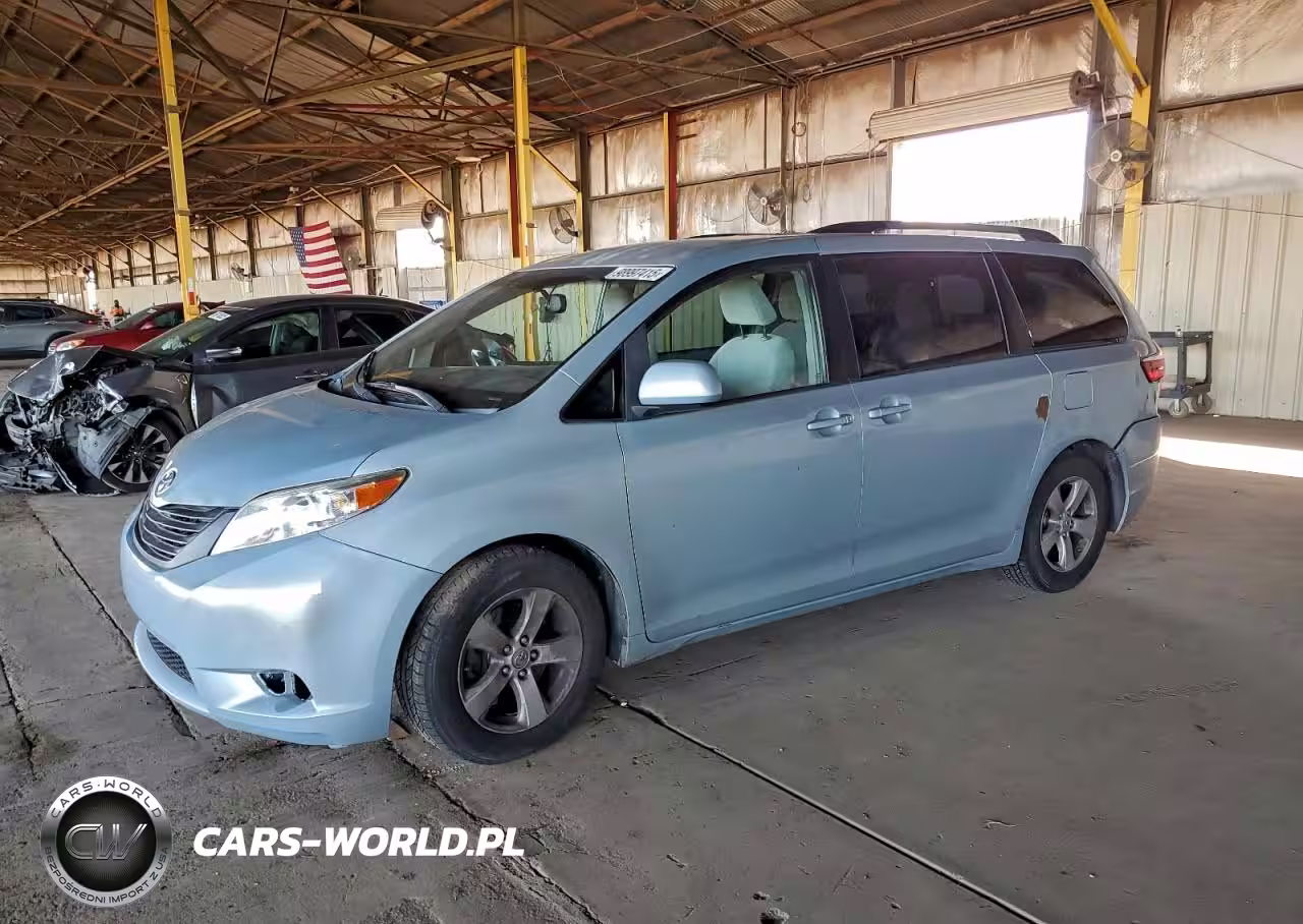 2015 Toyota Sienna Le