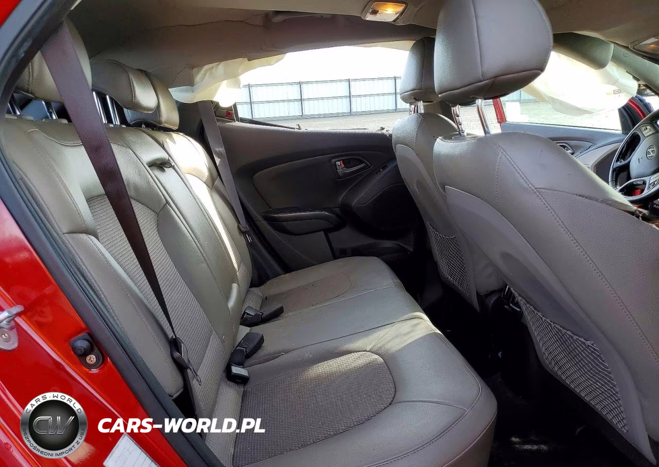 2015 Hyundai Tucson Limited VIN:KM8JUCAG1FU058167 - 11