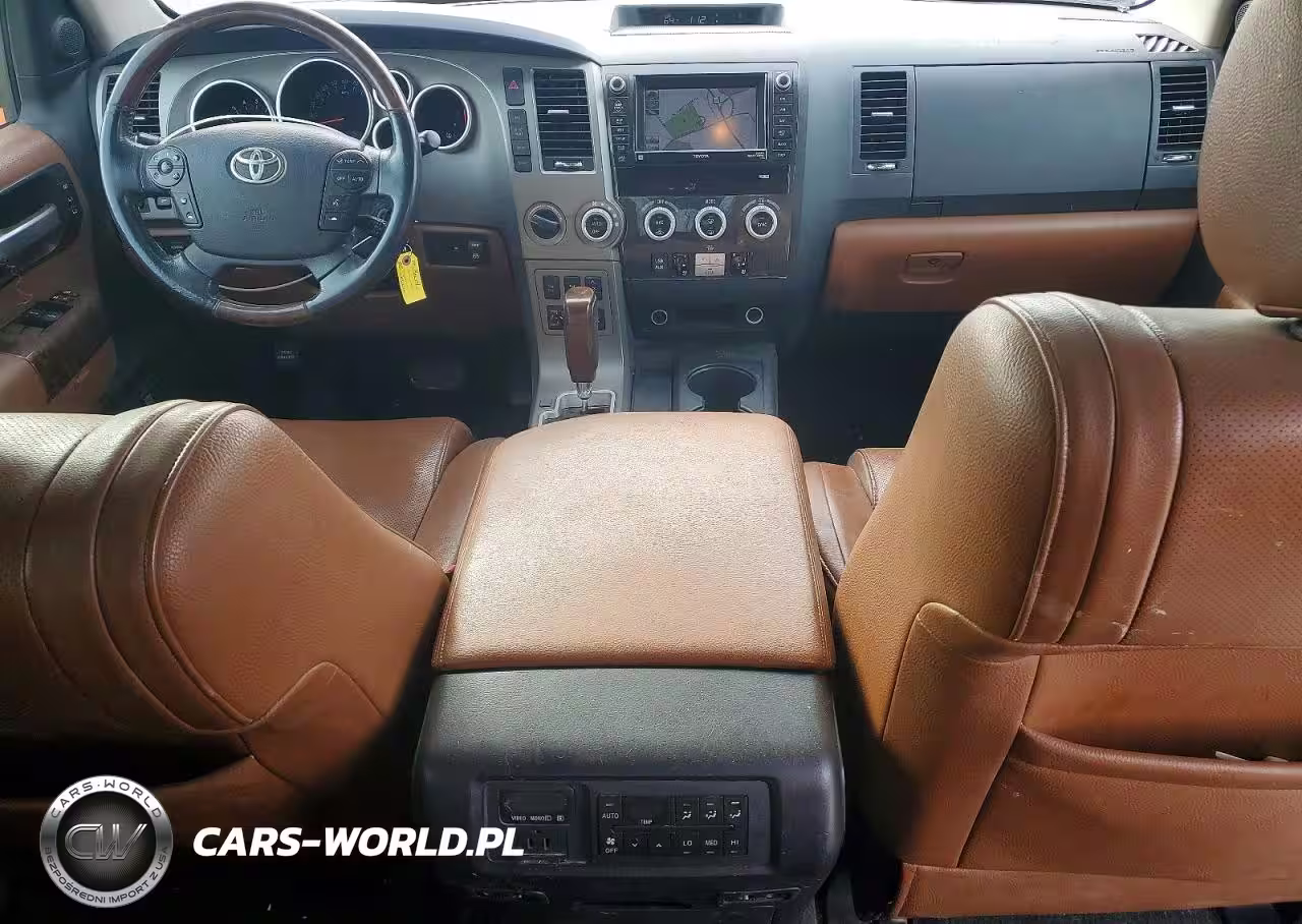 2010 Toyota Sequoia Platinum VIN:5TDDW5G17AS027111 - 8