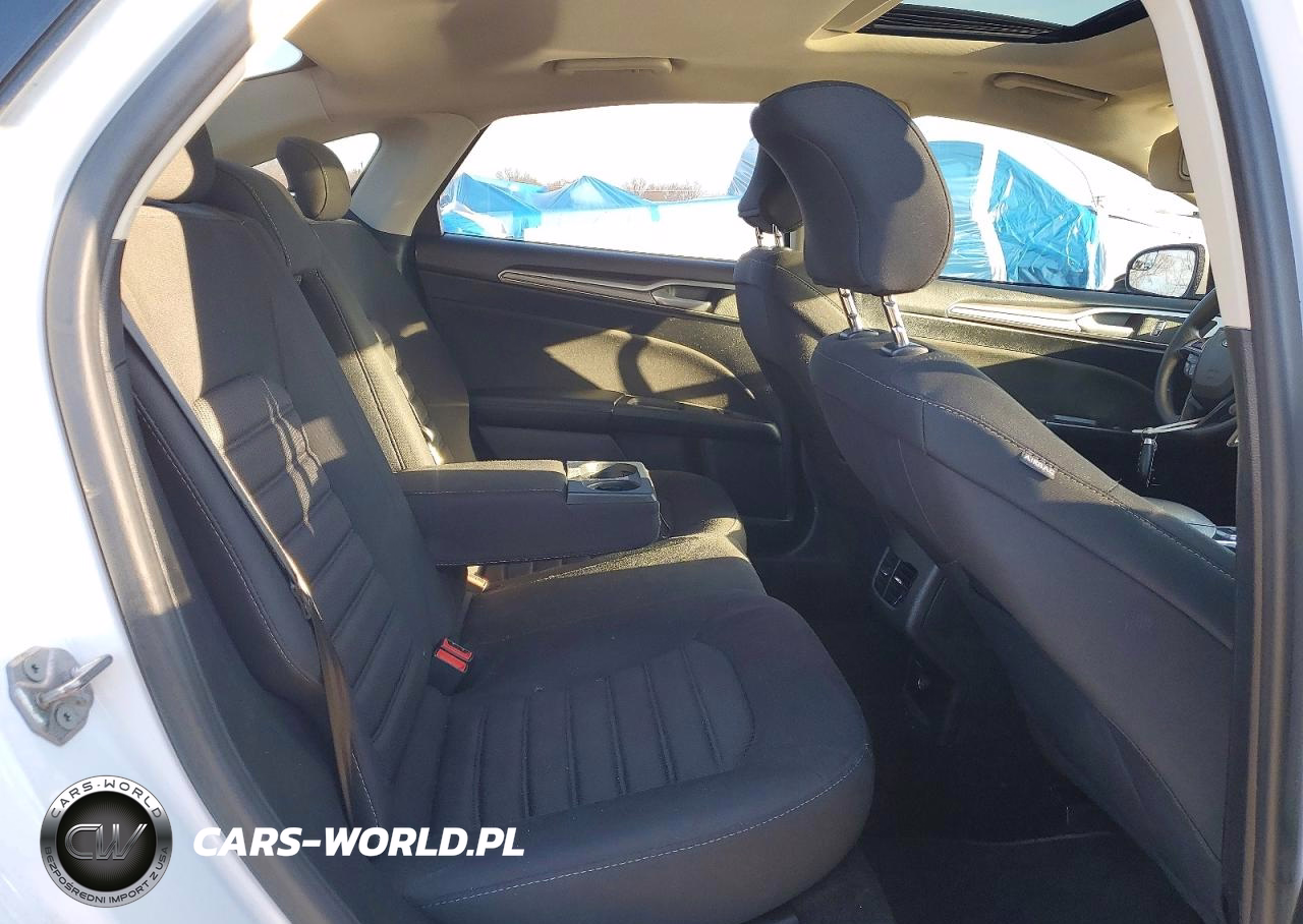 2018 Ford Fusion Se Hybrid VIN:3FA6P0LU6JR115875 - 10