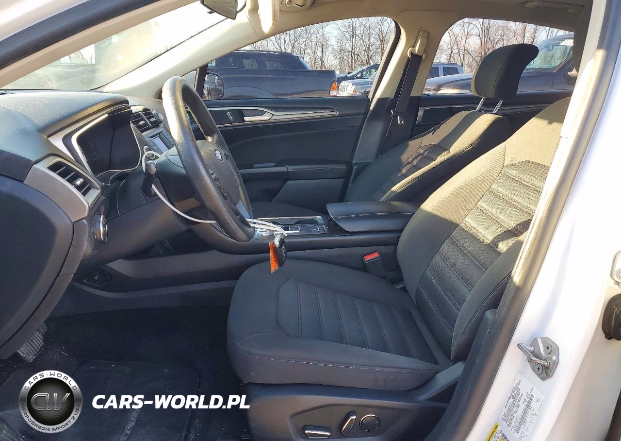 2018 Ford Fusion Se Hybrid VIN:3FA6P0LU6JR115875 - 7