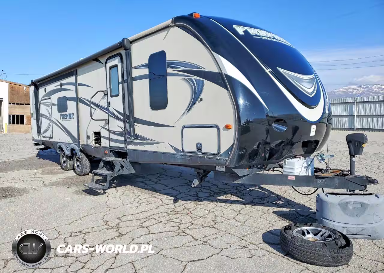 2016 Keystone Premier Camper