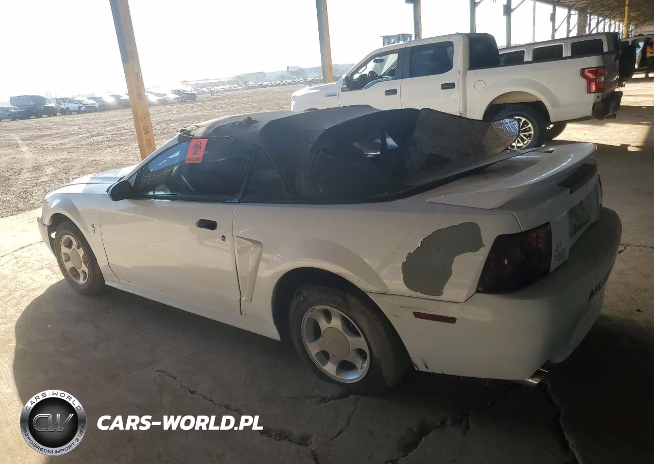 1995 Ford Mustang VIN:1FAFP4449YF133140 - 2