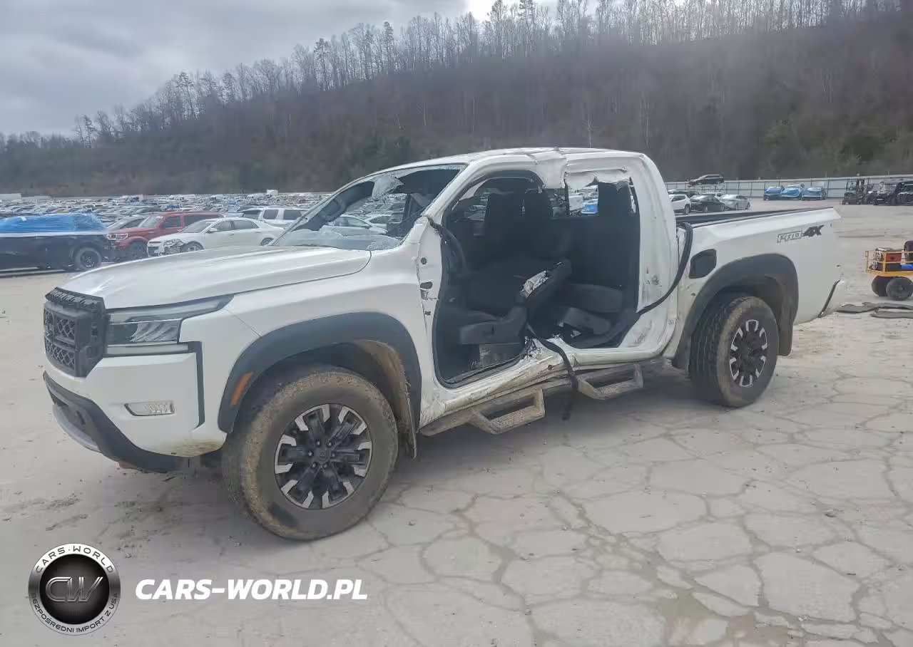 2022 Nissan Frontier S