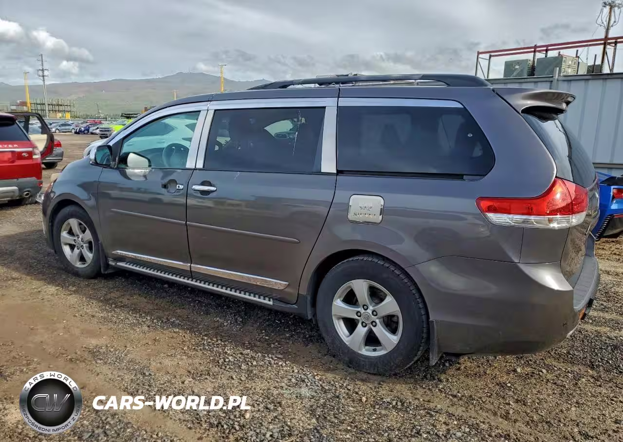 2013 Toyota Sienna Xle VIN:5TDYK3DC7DS296544 - 2
