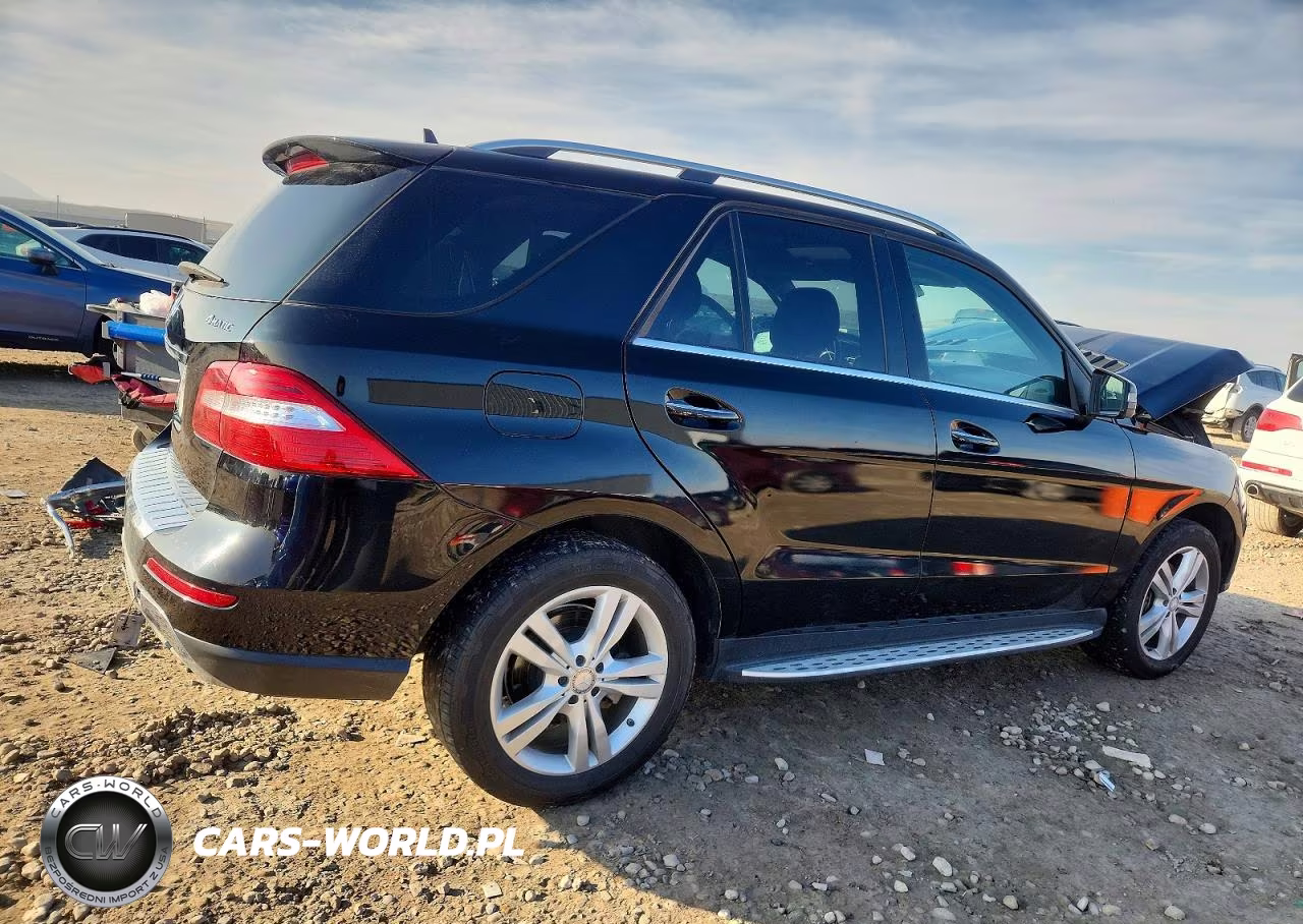 2014 Mercedes-Benz Ml 350 4Matic VIN:4JGDA5HB2EA365827 - 3