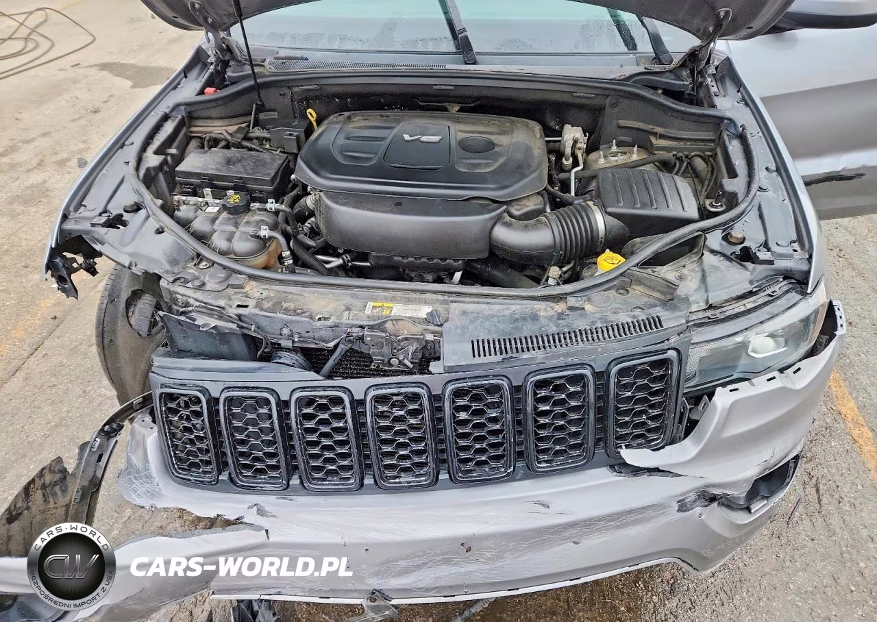 2019 Jeep Grand Cherokee Laredo VIN:1C4RJFAG5KC562867 - 12
