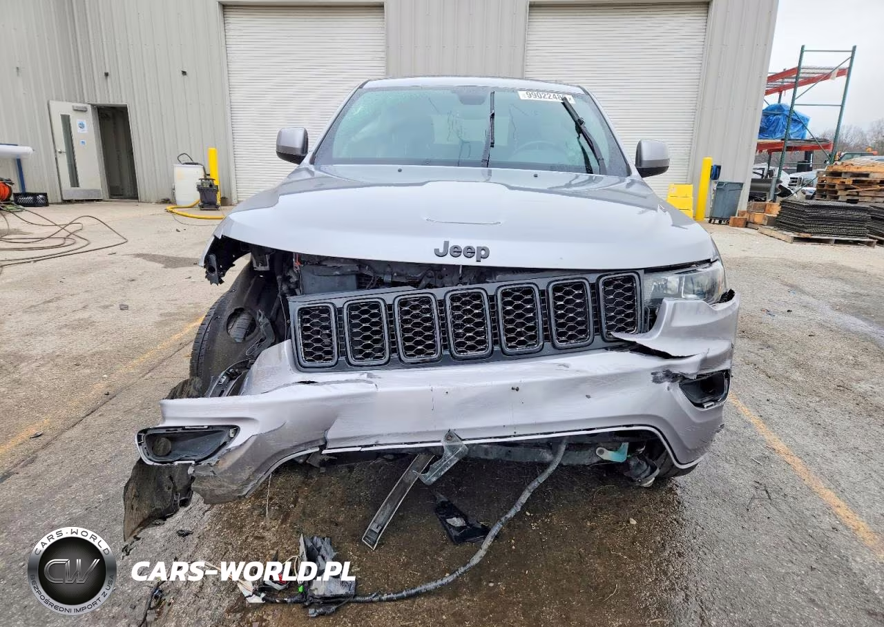 2019 Jeep Grand Cherokee Laredo VIN:1C4RJFAG5KC562867 - 5