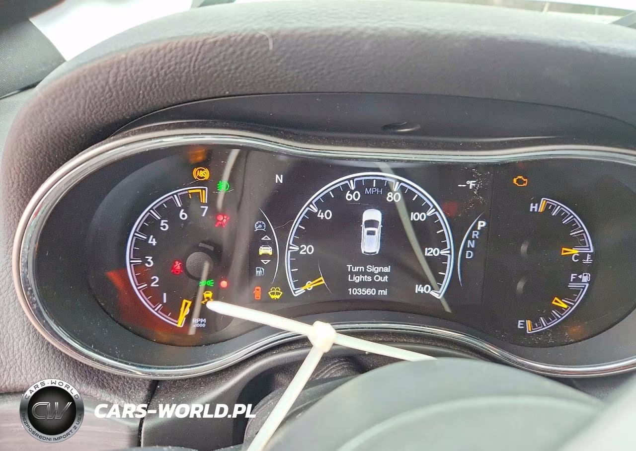 2019 Jeep Grand Cherokee Laredo VIN:1C4RJFAG5KC562867 - 9