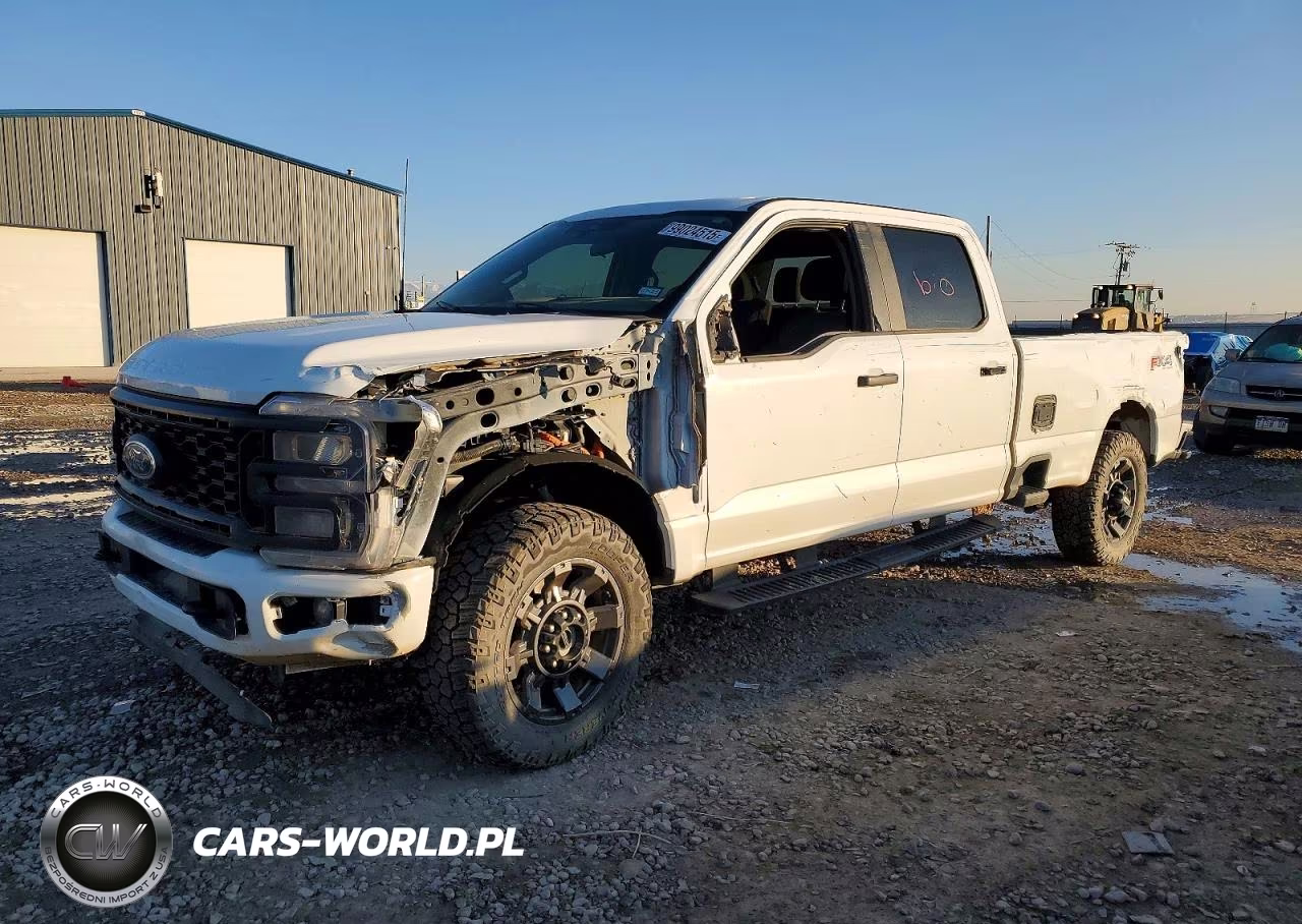 2023 Ford F250 Super Duty – zdjęcie 1 z 12