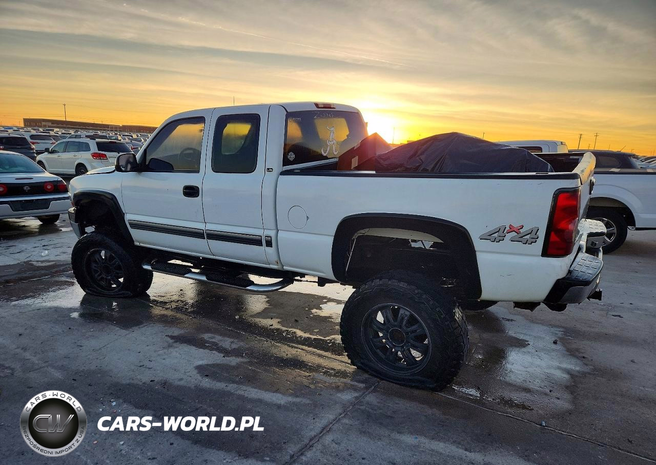 2001 Chevrolet Silverado K2500 Heavy Duty VIN:1GCHK29U81E240593 - 2