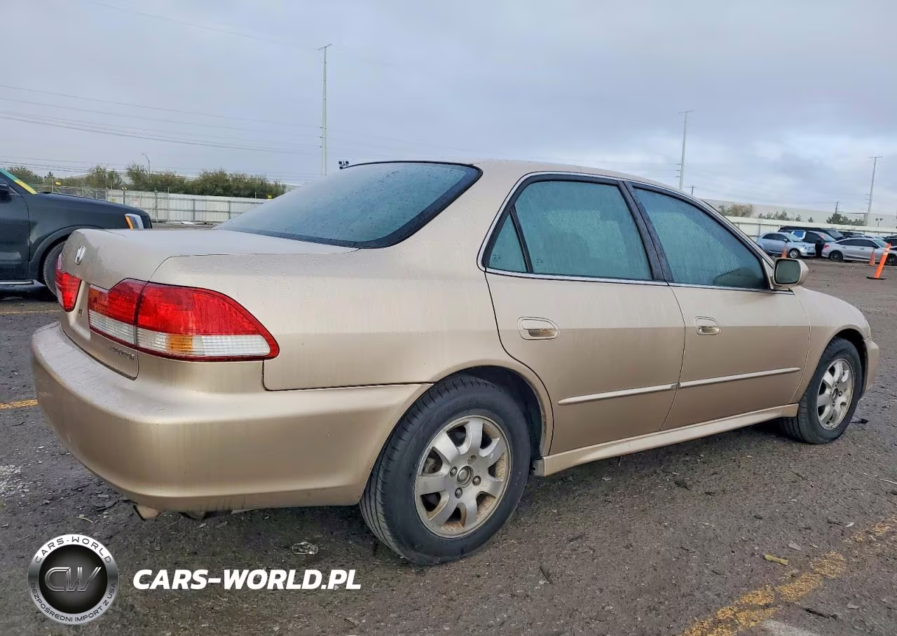 2002 Honda Accord Ex VIN:1HGCG56682A107989 - 3