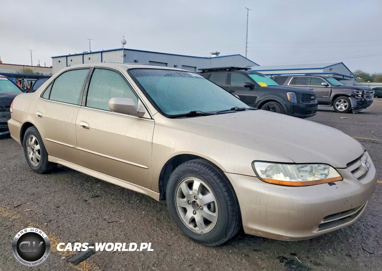 2002 Honda Accord Ex VIN:1HGCG56682A107989 - 4