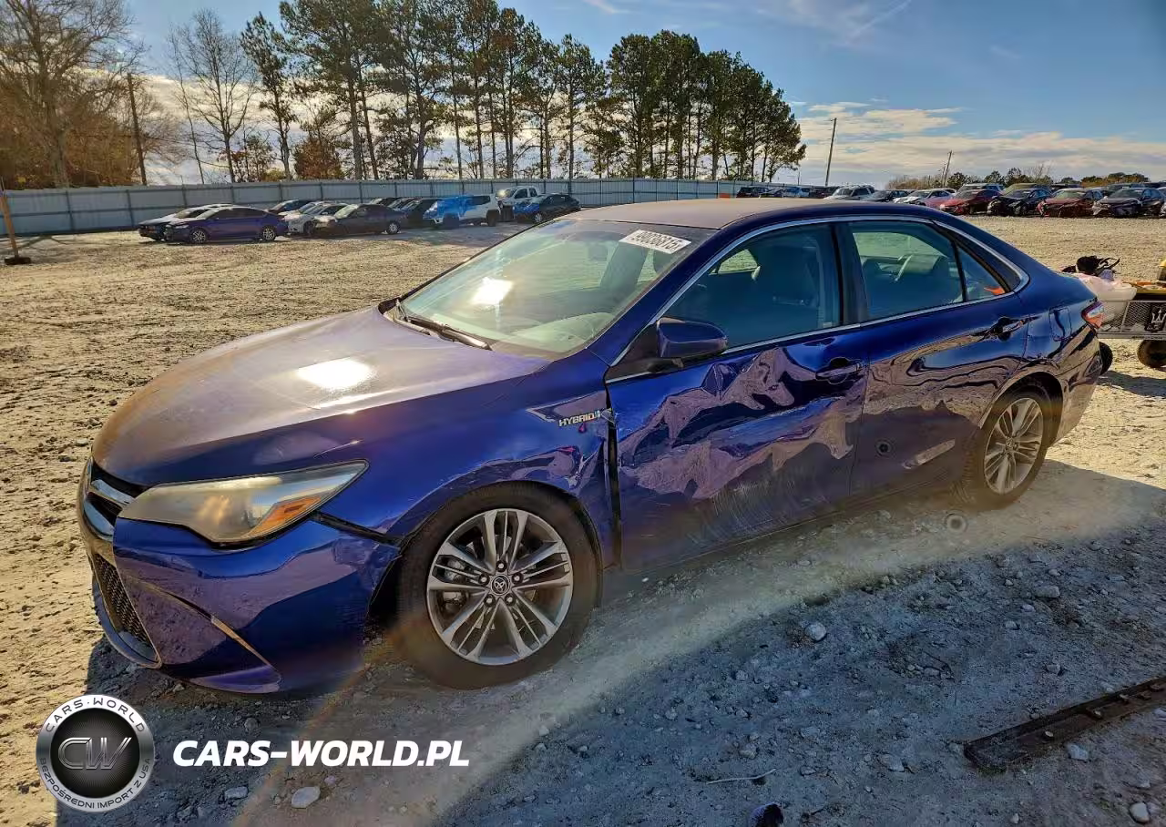 2015 Toyota Camry Hybrid
