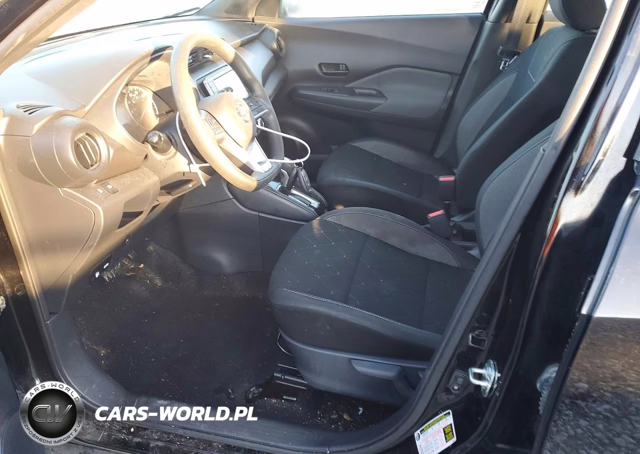 2019 Nissan Kicks S VIN:3N1CP5CU2KL518267 - 7