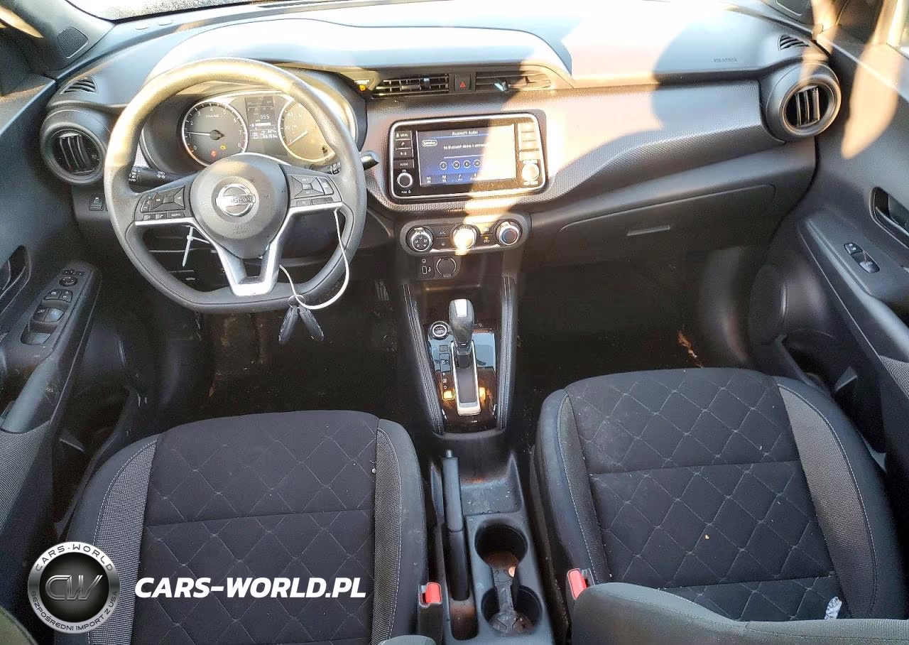2019 Nissan Kicks S VIN:3N1CP5CU2KL518267 - 8