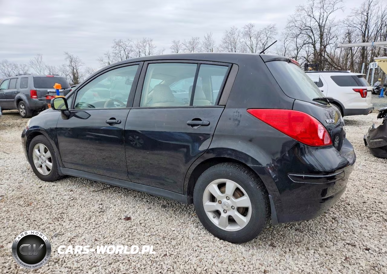 2006 Nissan Versa VIN:3N1BC13E18L354611 - 2