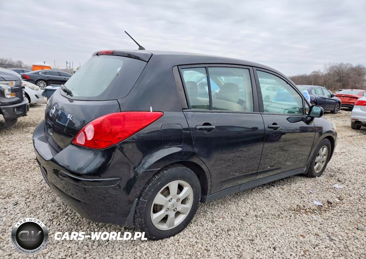 2006 Nissan Versa VIN:3N1BC13E18L354611 - 3