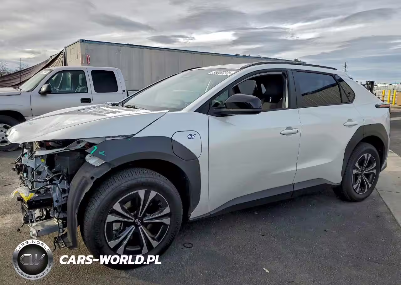 2025 Subaru Solterra Premium