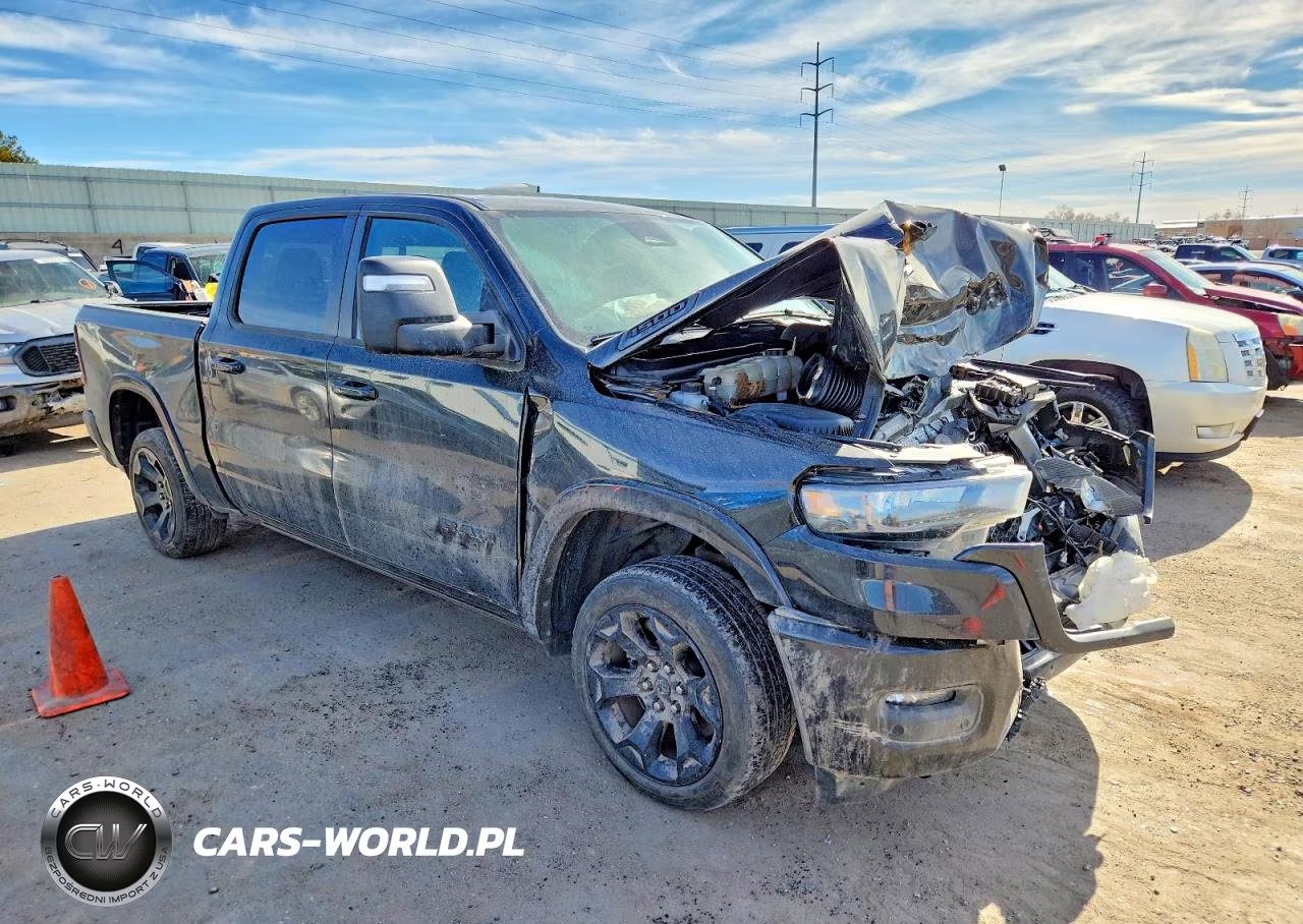 2025 Ram 1500 Big Horn-Lone Star VIN:1C6SRFFP0SN667573 - 4