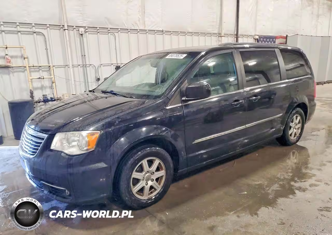 2012 Chrysler Town & Country Touring