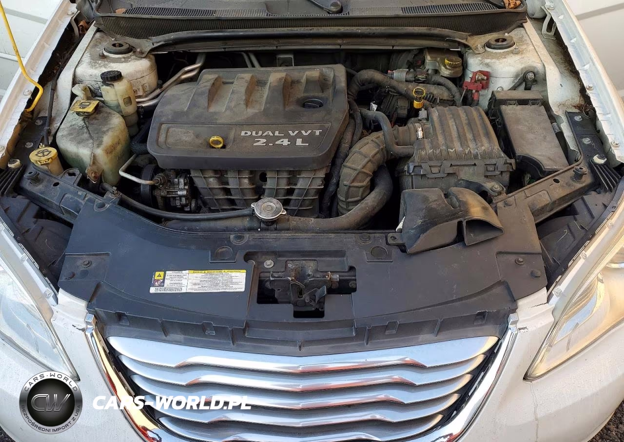 2012 Chrysler 200 VIN:1C3CCBAB5CN273219 - 11