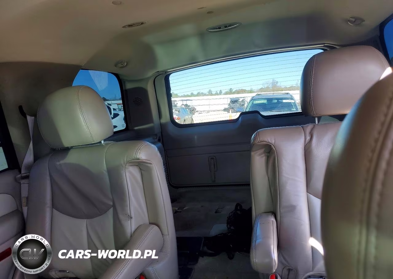 2004 GMC Yukon Denali VIN:1GKEK63UX4J137999 - 10