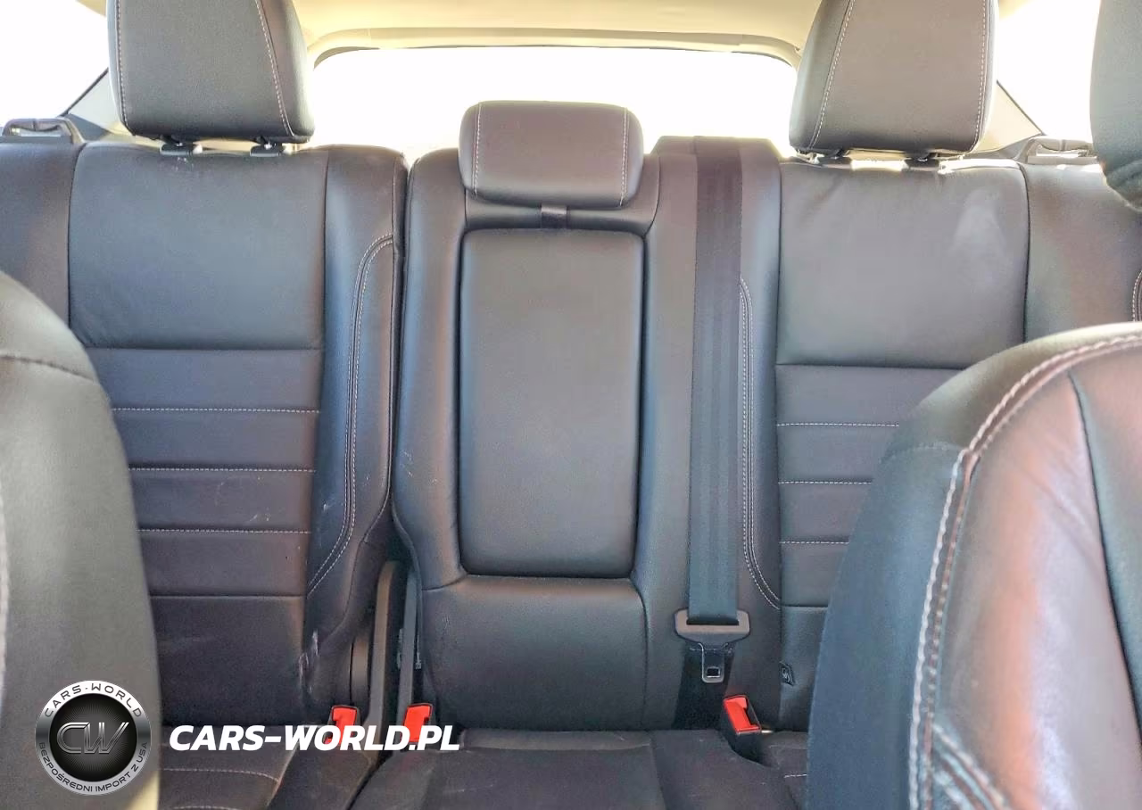 2015 Ford Escape Titanium VIN:1FMCU9J95FUB81337 - 10