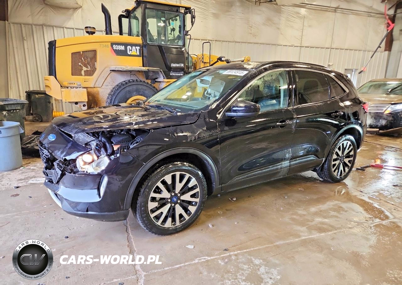 2020 Ford Escape Sel