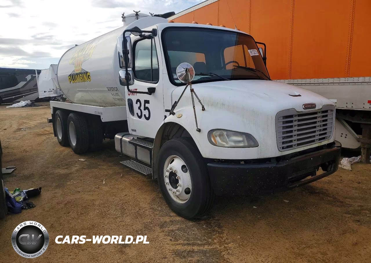 2007 Freightliner Business Class M2 Tank Truck