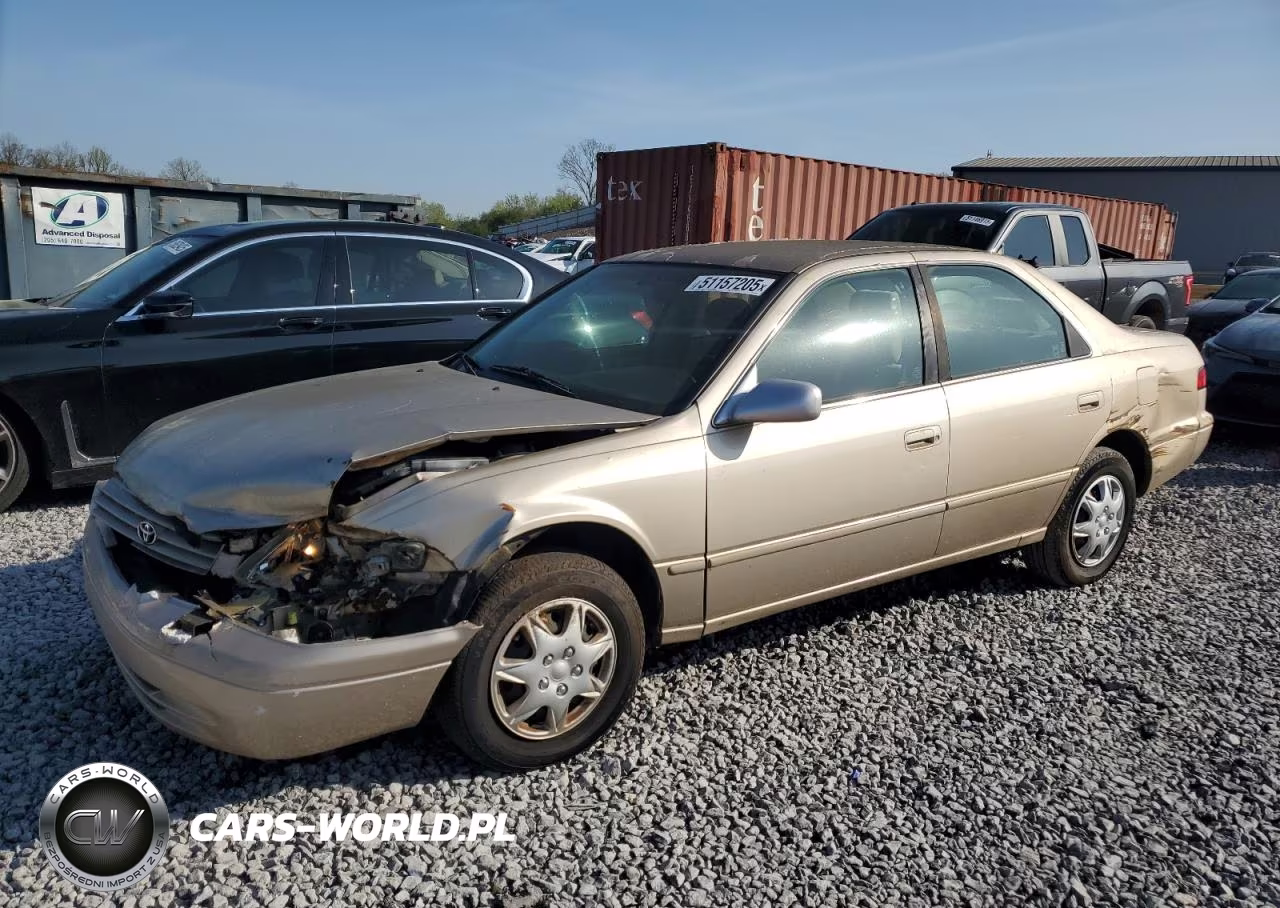 1999 Toyota Camry Le