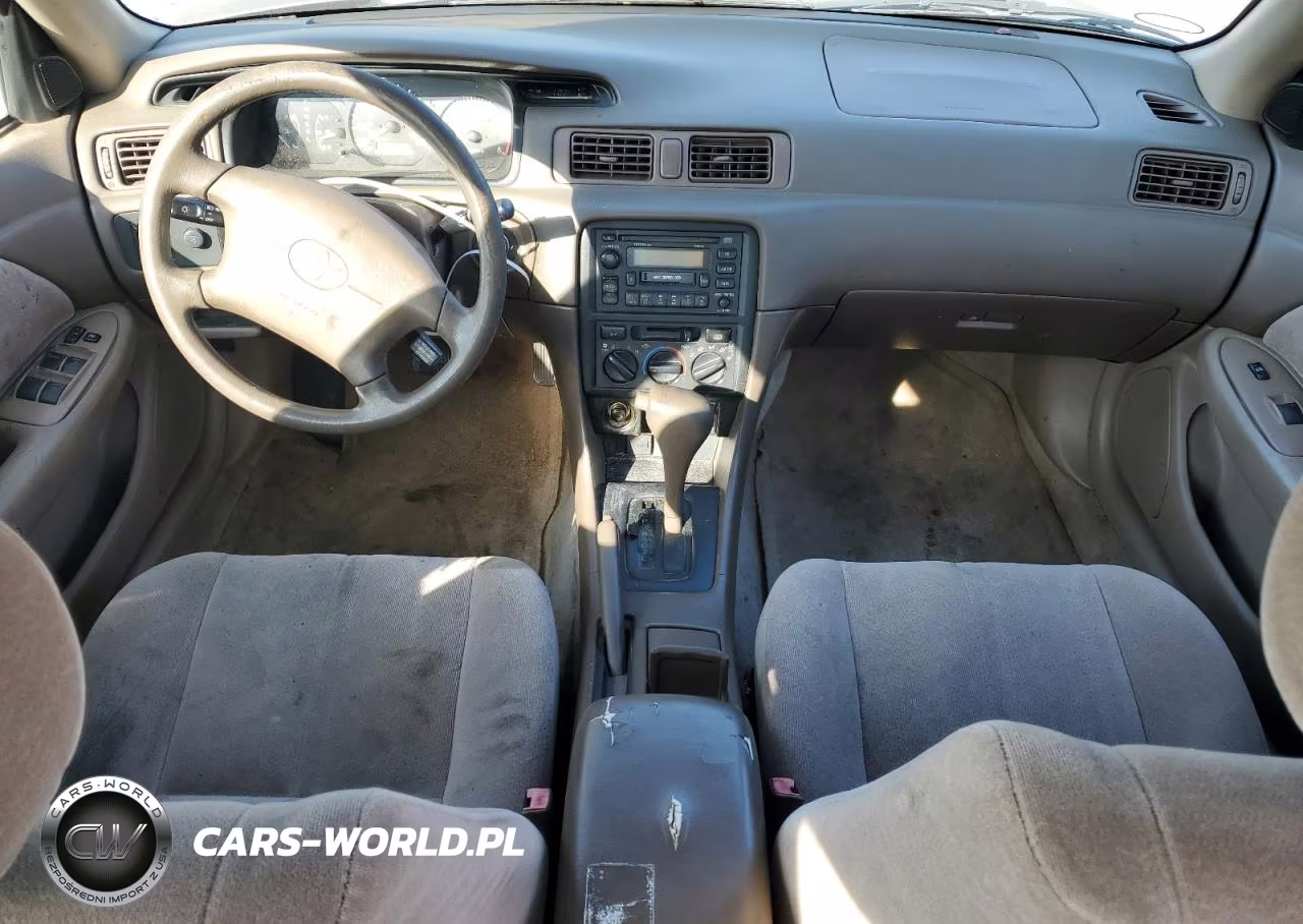 1999 Toyota Camry Le VIN:JT2BG22K4X0303476 - 8