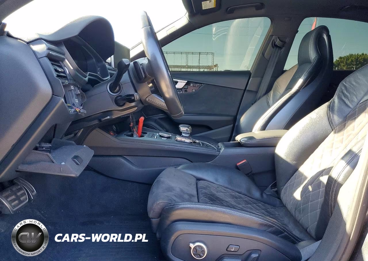 2018 Audi S4 Premium Plus VIN:WAUB4AF44JA214415 - 7