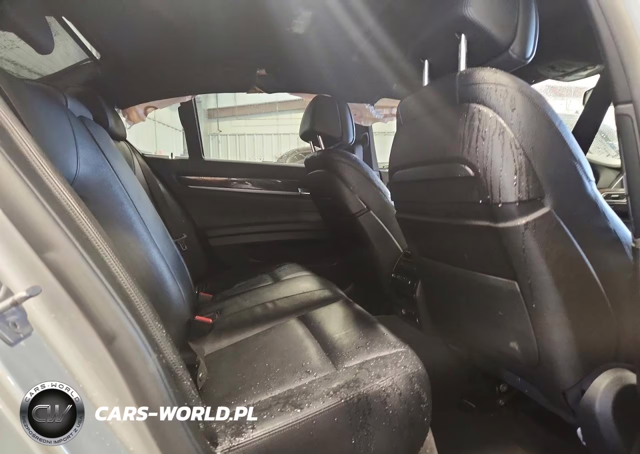 2013 BMW 740 I VIN:WBAYA6C56DD143329 - 10