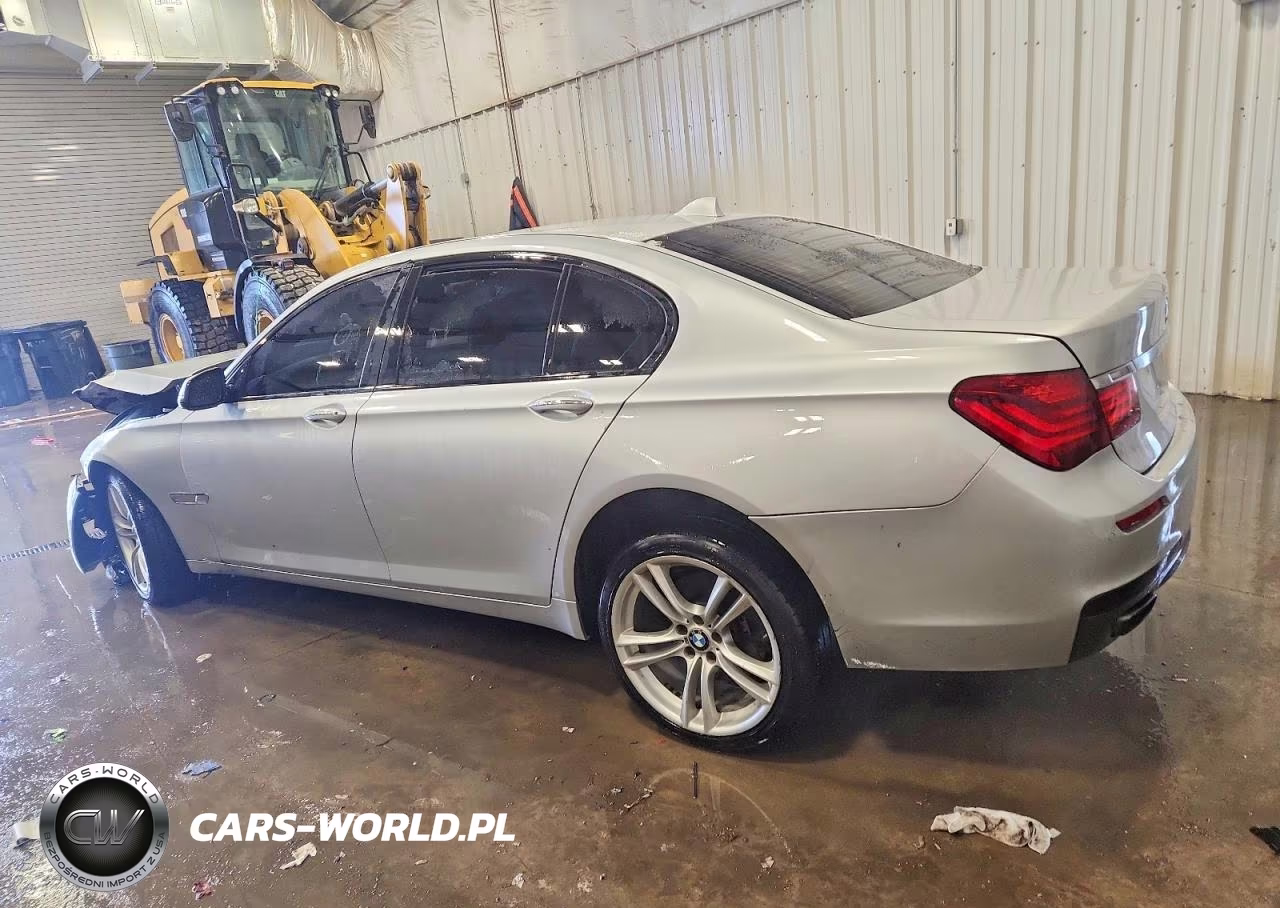 2013 BMW 740 I VIN:WBAYA6C56DD143329 - 2