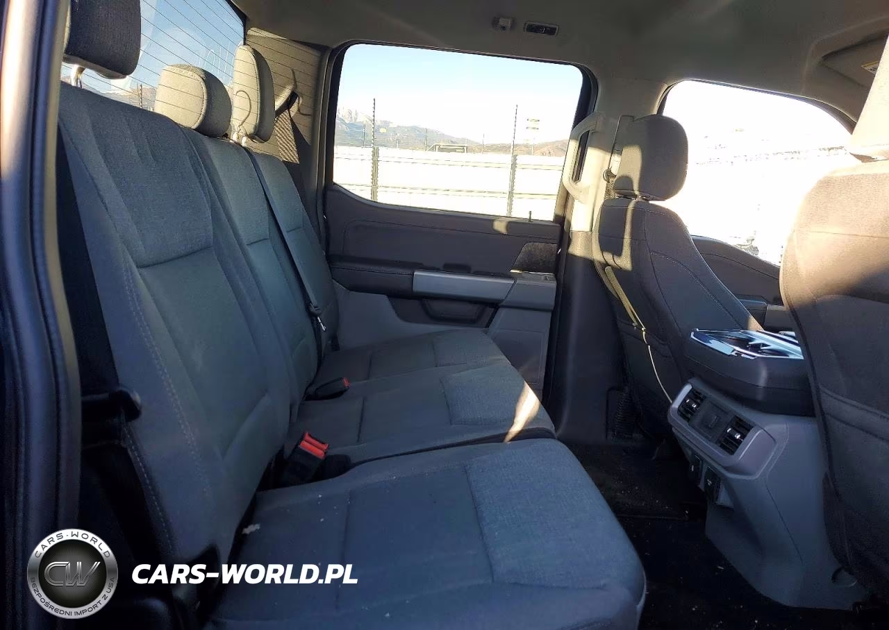 2024 Ford F150 Lightning Xlt VIN:1FTVW3LK1RWG22832 - 10