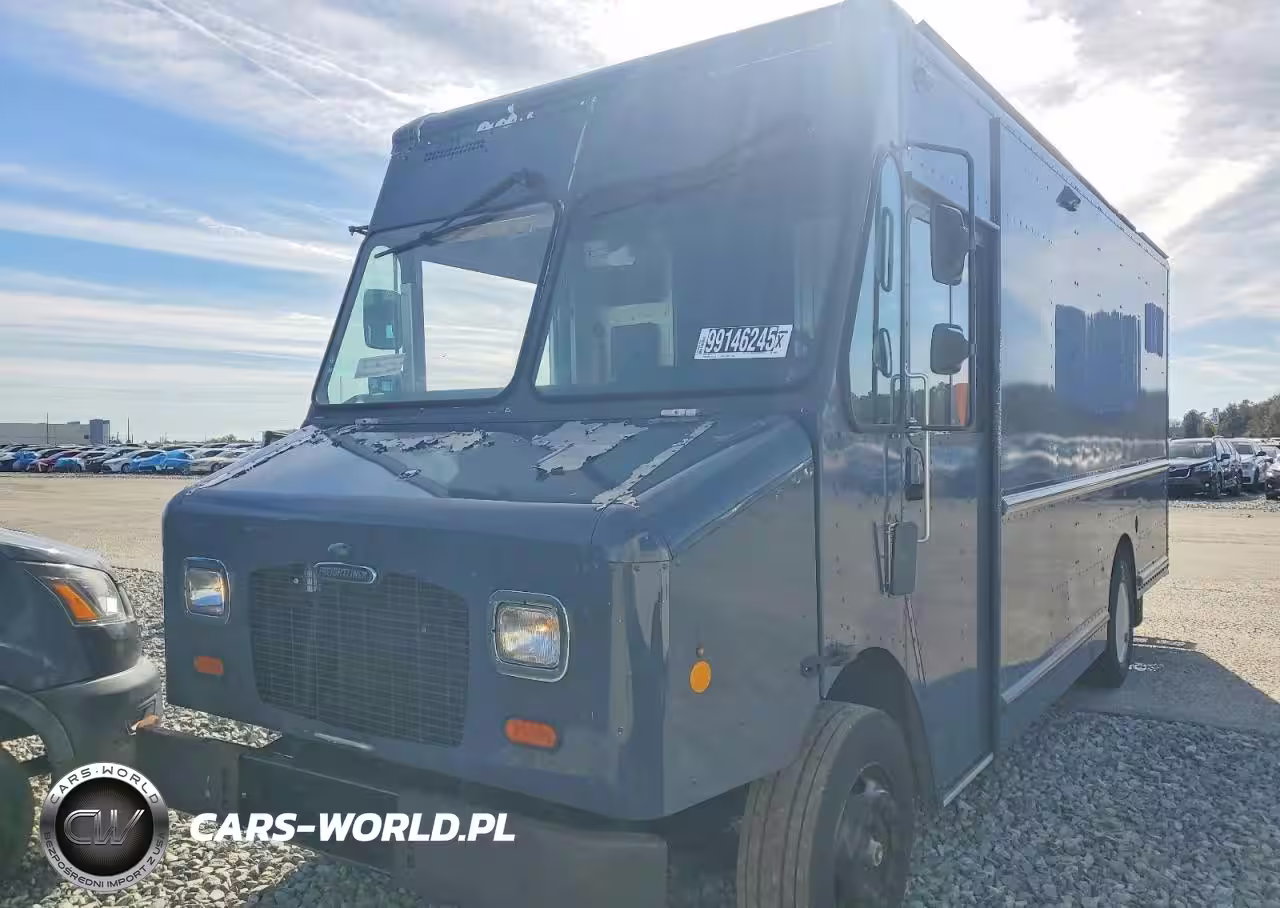 2020 Freightliner Mt 45G Delivery Truck