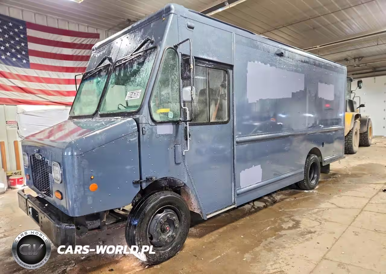 2020 Freightliner Mt45G Chassis Delivery Truck