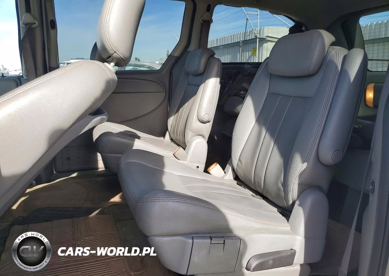 2006 Dodge Grand Caravan Sxt VIN:2D8GP44L56R612149 - 11