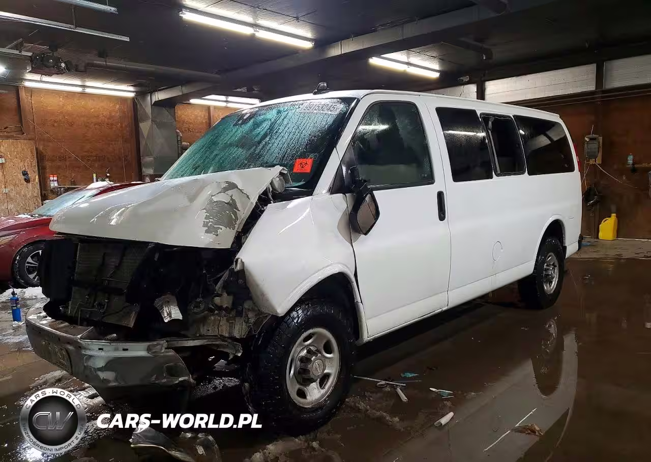 2020 Chevrolet Express G2500 Lt