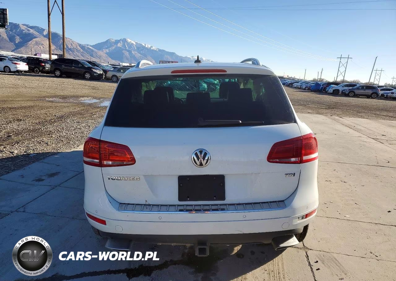 2014 Volkswagen Touareg V6 Tdi VIN:WVGEP9BP8ED011467 - 6