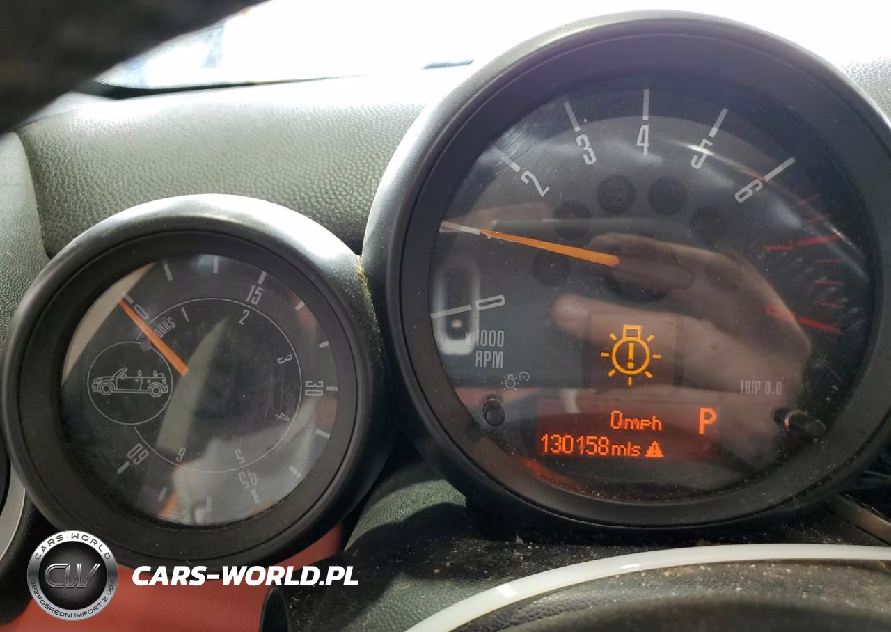 2015 Mini Cooper VIN:WMWZN3C51FT861676 - 9