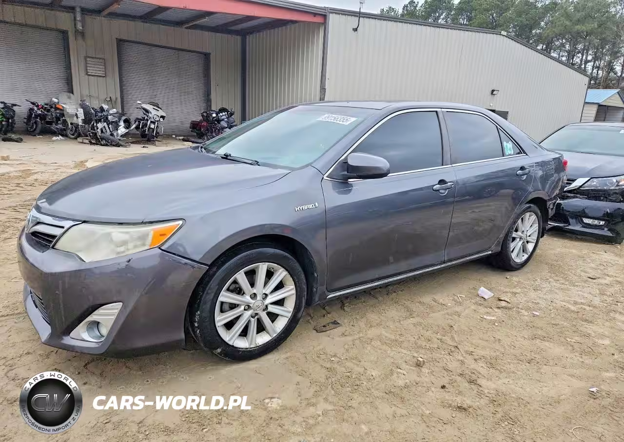 2012 Toyota Camry Hybrid