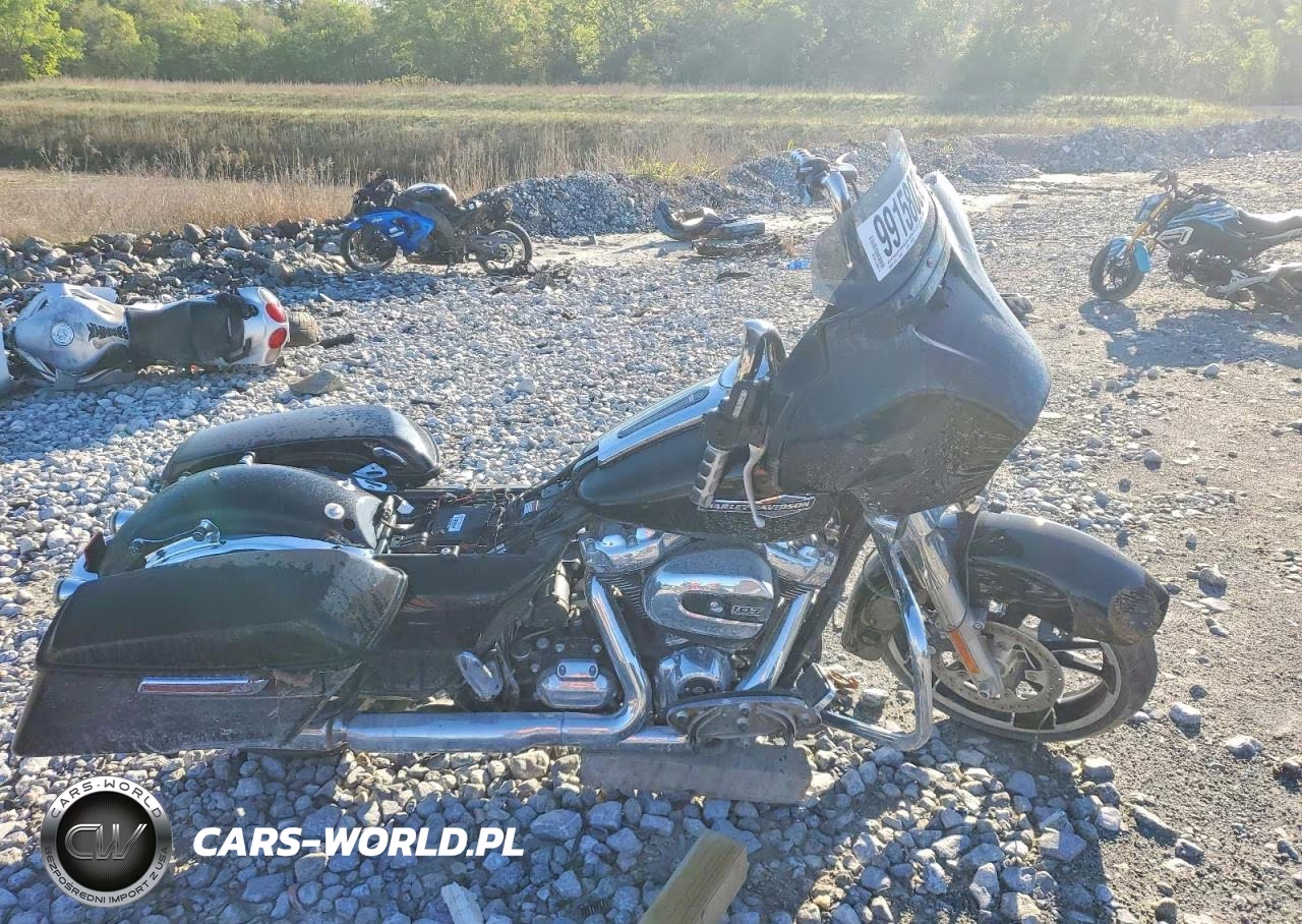 2021 Harley-Davidson Flhx