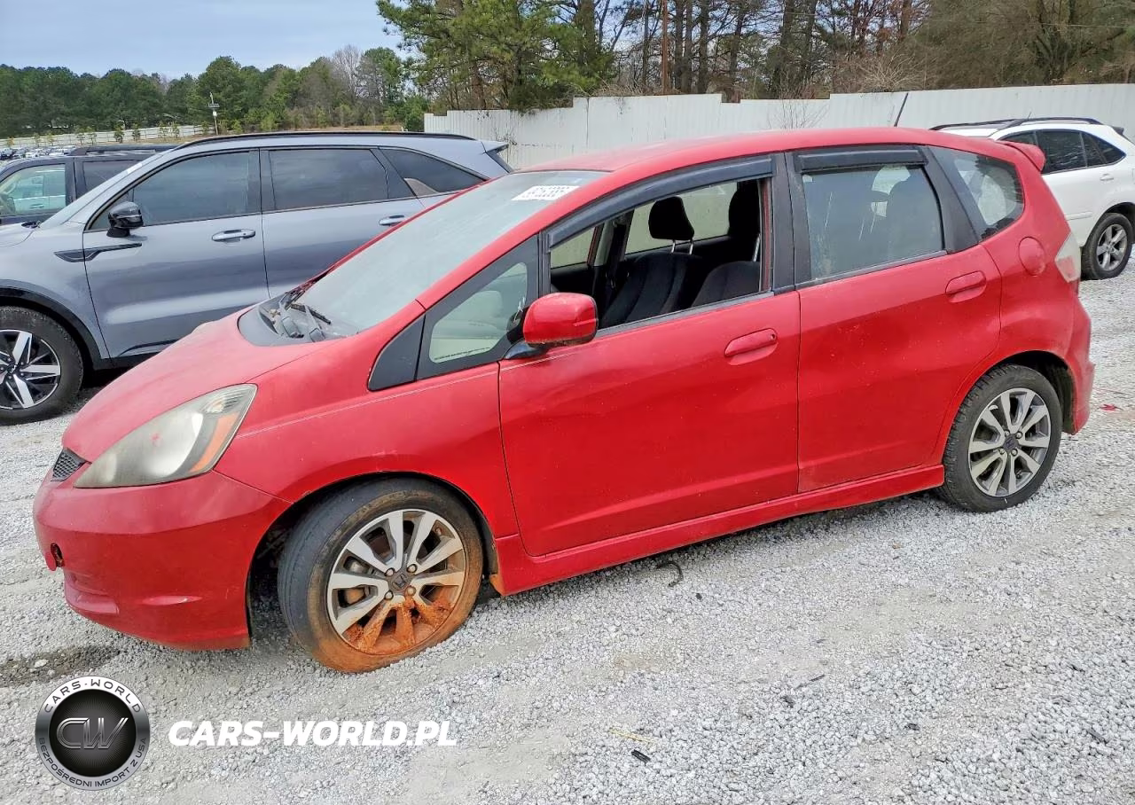 2013 Honda Fit Sport VIN:JHMGE8H54DC026988 - 1