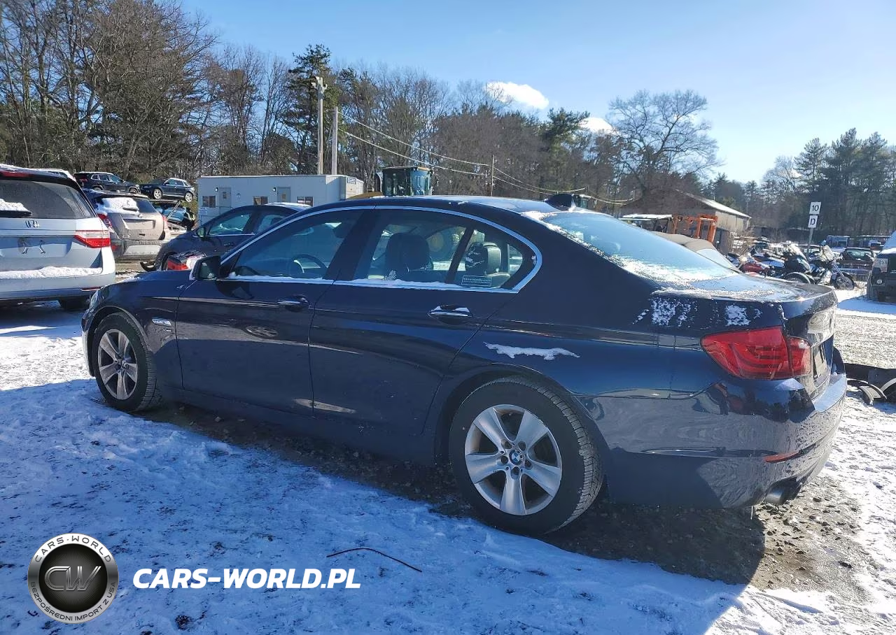 2012 BMW 528 Xi VIN:WBAXH5C50CDW04735 - 2