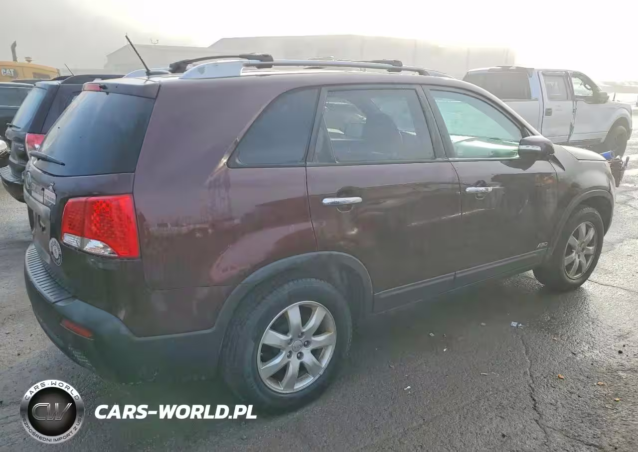 2012 Kia Sorento Base VIN:5XYKTDA61CG299104 - 3