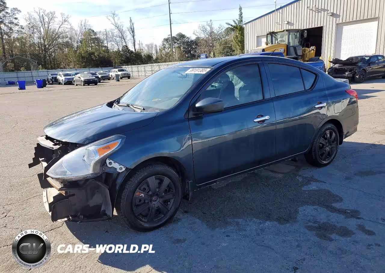 2017 Niss Versa 1.6 S Plus