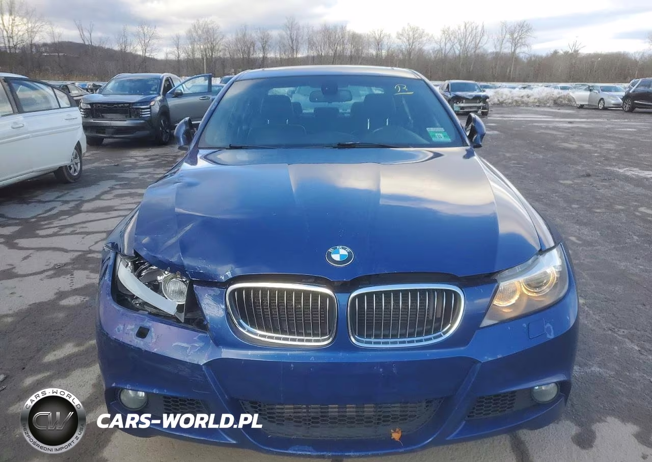 2010 BMW 335 Xi VIN:WBAPL3C52AA407986 - 5