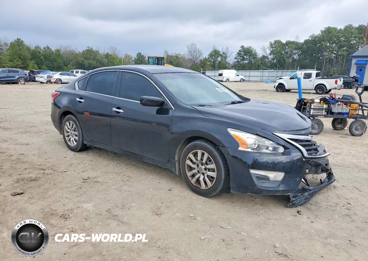 2013 Nissan Altima 2.5 VIN:1N4AL3AP1DN573626 - 4